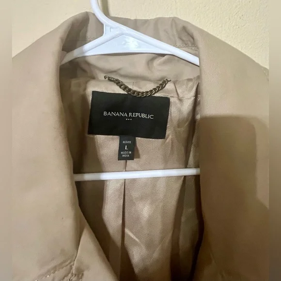 Banana Republic Petite Maverick Oversized Trench Coat - Picture 9 of 16